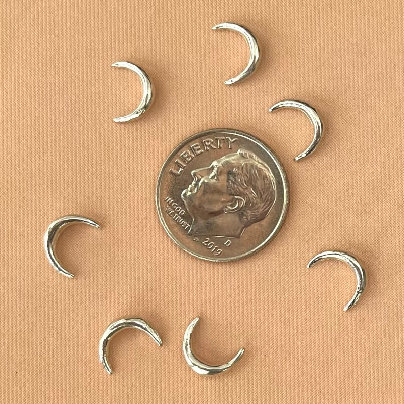 Casting Crescent Moon